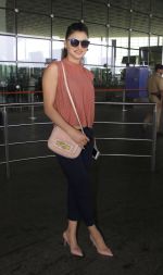 Urvashi Rautela at Airport on 13th July 2016